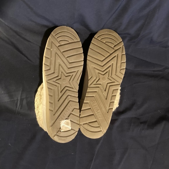 Skechers Low Wedge Knit Top Above Ankle Boot Cream - Picture 3 of 3